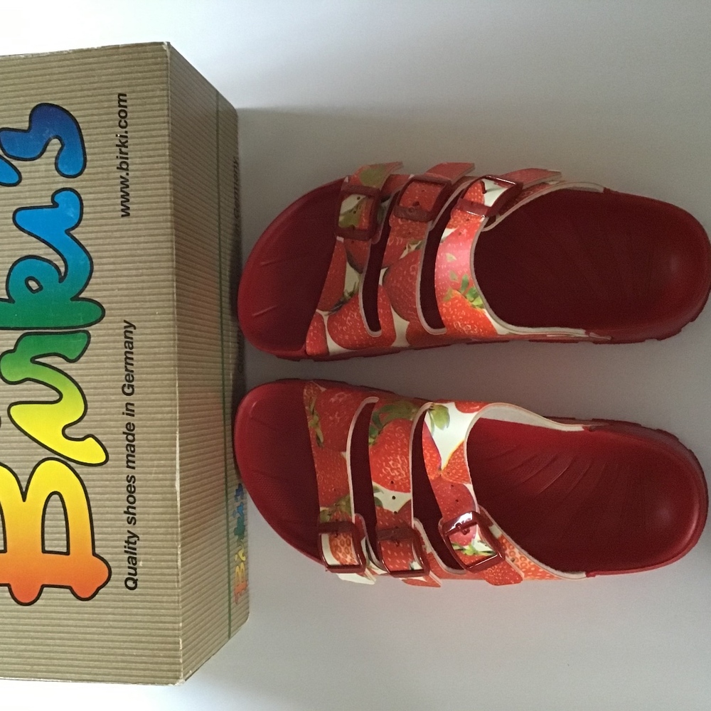 Birki’s Sansibar Sandals Size L 7 M 5. New in Box